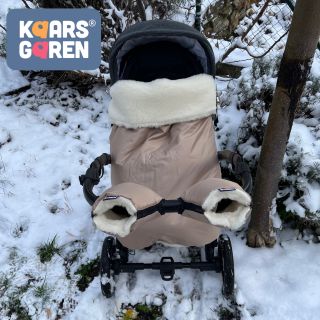 ❄️✨ Zima může klidně přijít… my jsme připraveni v merinu! Na fotce duo, které v chladných dnech milují rodiče i děti: 🧣...